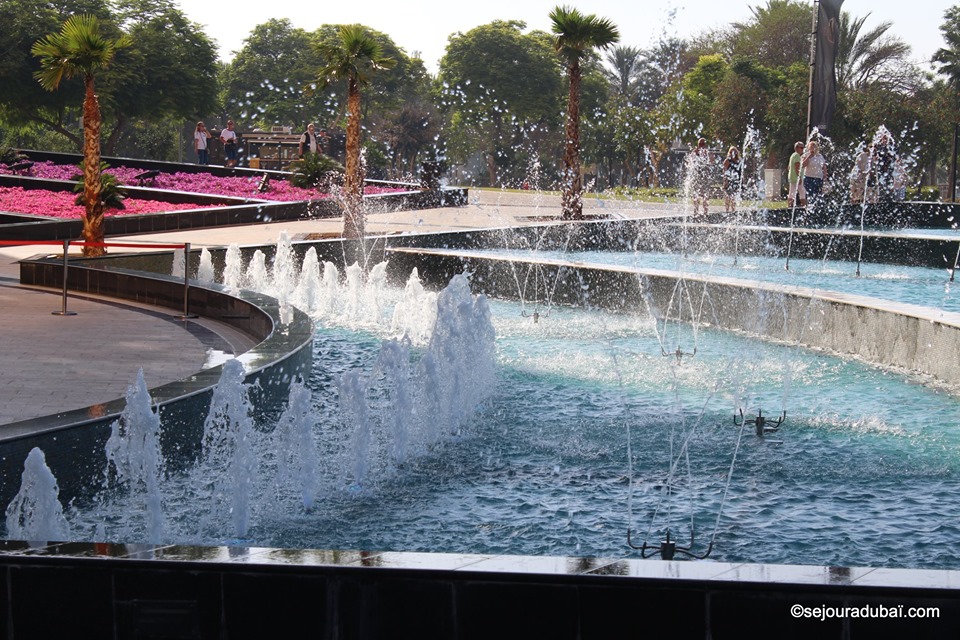 Dubaï Frame Fountain Show