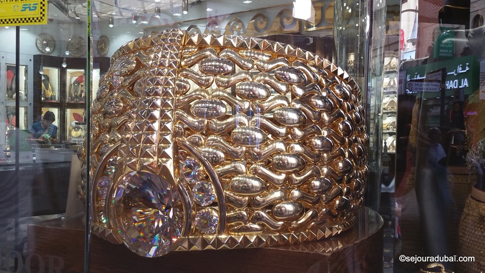 Dubai gold souk najmat taiba